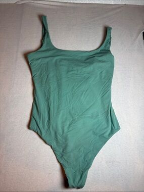 Auden Women's Luxe Stretch Fully Lined Bodysuit in Green
Bin 9 # 22